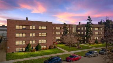 Main picture of 550 Parkview Apartments
