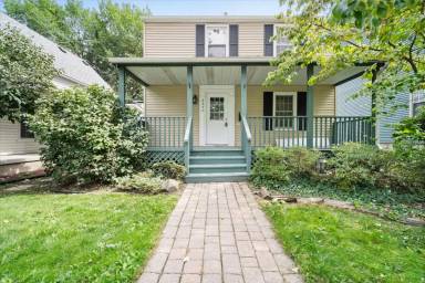 Main picture of 2237 3rd St