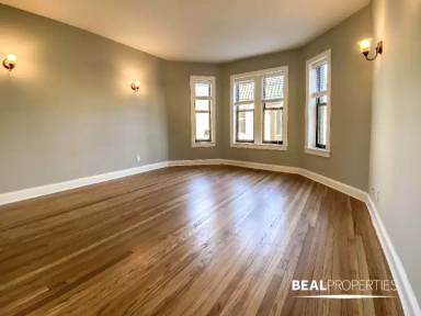 Main picture of 40345 N Ashland Avenue X-W3