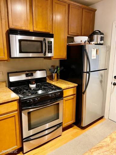 Main picture of 3433 N Lakewood Ave
