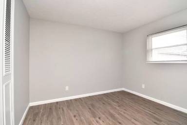 Main picture of 552 Blossom Rd