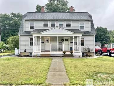 Main picture of 34 Hazelmeadow Pl