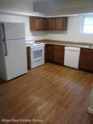 Main picture of 810 Kimbark St