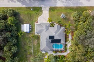 Main picture of 4620 Maywood Ln