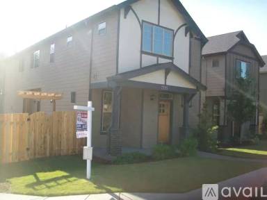 Main picture of 2701 NE 87th Ave