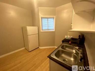 Main picture of 4001 S 3rd St