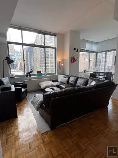 Main picture of Chelsea Centro