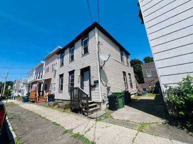 Main picture of 36 Chestnut St