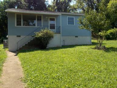 Main picture of 1754 Reynolds St