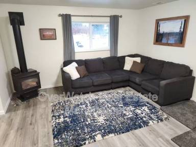 Main picture of 324 E Manor Ave