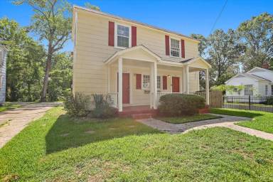 Main picture of 1602 Saint Mary St