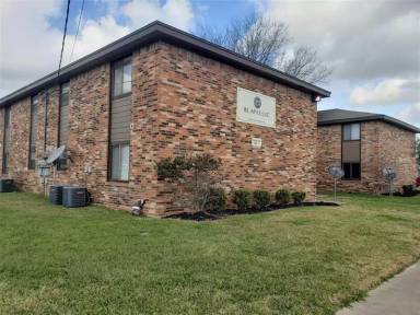 Main picture of 2135 8th St