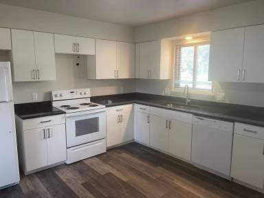 Main picture of 2037 35th Ave