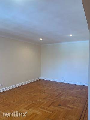 Main picture of 135 Hawthorne St