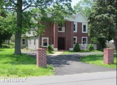 Main picture of 719 Wayside Rd