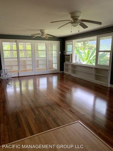 Main picture of 45-012 Holowai St