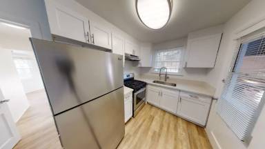 Main picture of 14653 Magnolia Blvd