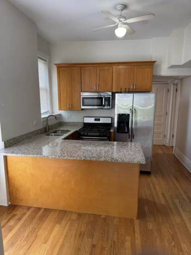 Main picture of 1456 N Maplewood Ave