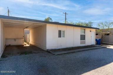 Main picture of 2311 N Richey Blvd