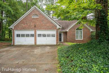 Main picture of 103 Radford Cir SW