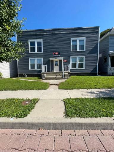Main picture of 1106 Brown St