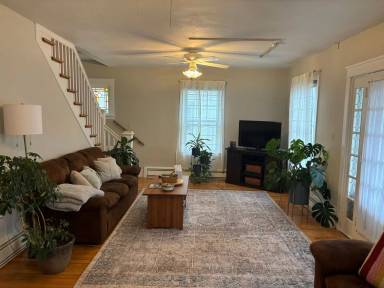 Main picture of 30 N 2nd St
