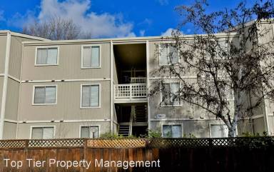 Main picture of 2709 Oak Rd