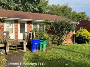 Main picture of 1020 Montgomery St