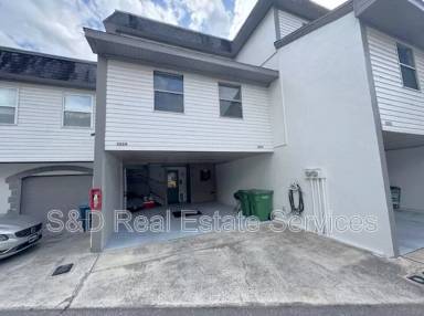 Main picture of 2227 9th St SE