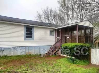 Main picture of 203 McCrary St