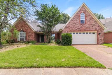 Main picture of 288 Mayhurst Ln