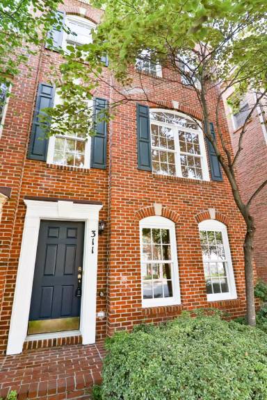 Main picture of 311 Potter Ln