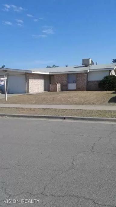 Main picture of 15337 Northport Ct