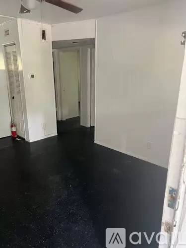 Main picture of 510 SE 8th St