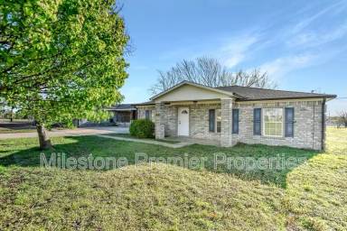 Main picture of 2620 Ford Rd