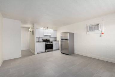 Main picture of 608 N 9th