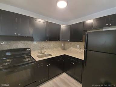 Main picture of 1091 SW 4th St