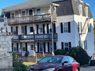 Main picture of 79 Summer St