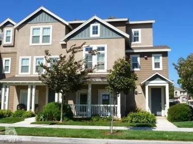 Main picture of 333 Kiawah River Dr