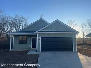 Main picture of 182 Schneider Blvd