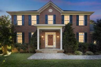 Main picture of 6515 S Kings Hwy