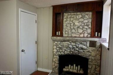 Main picture of 1644 Myrtle St N