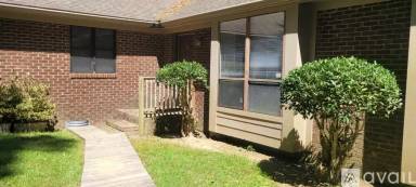 Main picture of 2809 Seclusion Ct