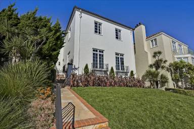 Main picture of 20 McLaren Ave