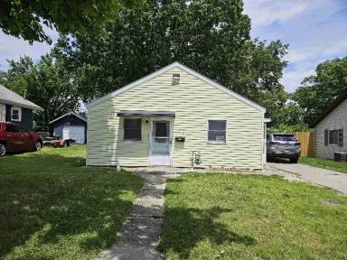 Main picture of 1716 Strong Ave