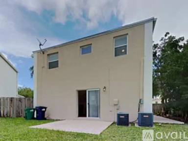 Main picture of 9853 SW 221st St