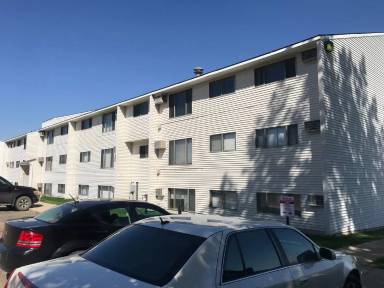 Main picture of 2010 10th Ave E