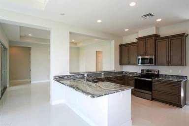 Main picture of 12330 SW 190th St