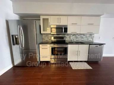 Main picture of 657 N 11th St