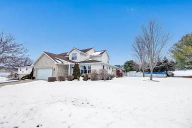 Main picture of 854 Krause Rd